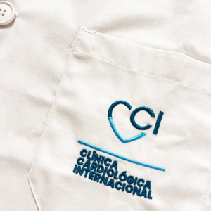 Batas médicas para clínica en Madrid